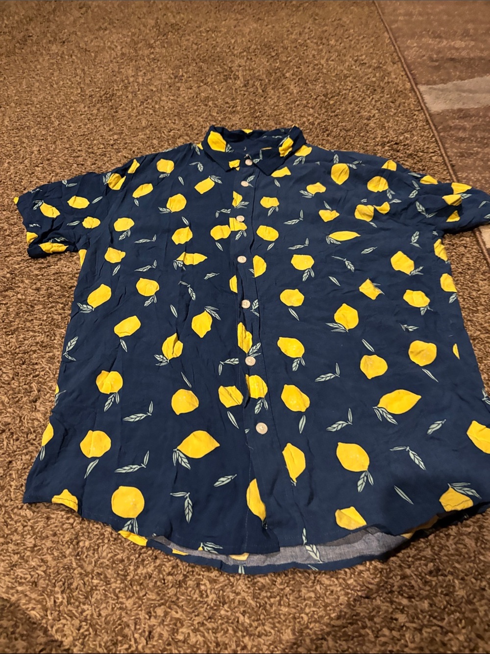 Casual Navy Short-Sleeve Button-Down Shirt with Yellow Lemon Print